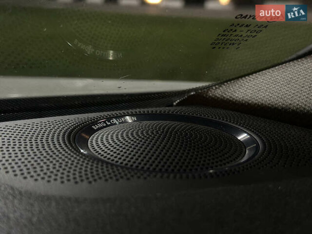 Білий Ауді А4, об'ємом двигуна 1.98 л та пробігом 272 тис. км за 15000 $, фото 30 на Automoto.ua