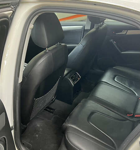 Білий Ауді А4, об'ємом двигуна 2 л та пробігом 226 тис. км за 14500 $, фото 12 на Automoto.ua