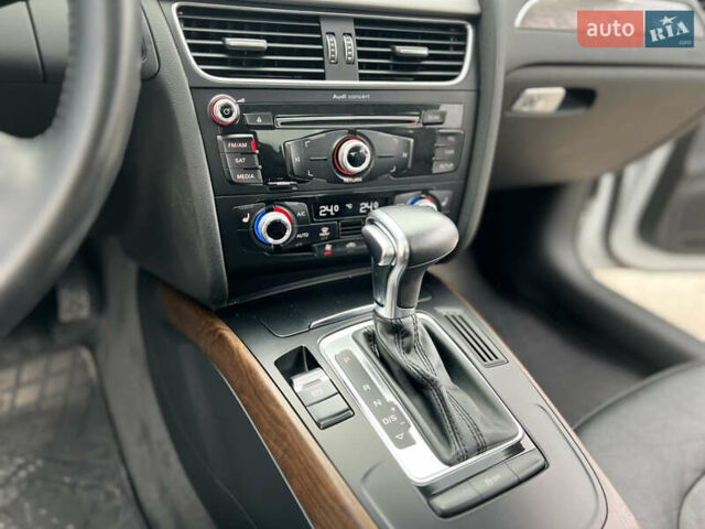 Білий Ауді А4, об'ємом двигуна 1.98 л та пробігом 162 тис. км за 12500 $, фото 17 на Automoto.ua