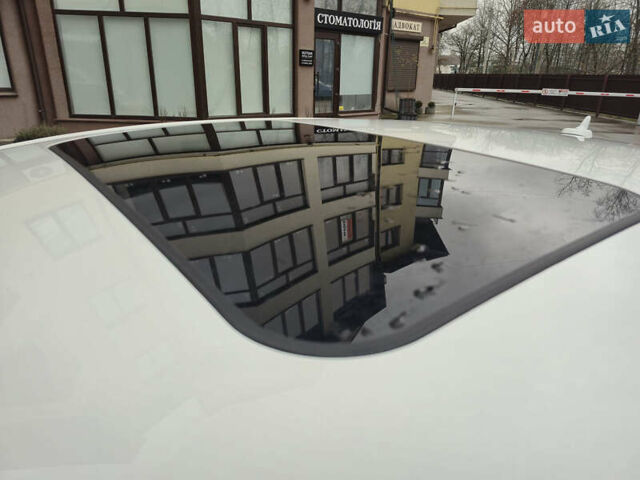 Белый Ауди А4, объемом двигателя 2 л и пробегом 198 тыс. км за 12050 $, фото 42 на Automoto.ua