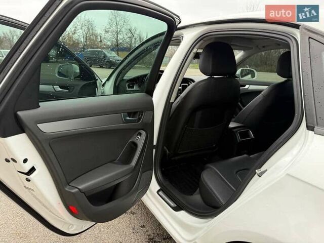 Белый Ауди А4, объемом двигателя 1.98 л и пробегом 245 тыс. км за 12000 $, фото 7 на Automoto.ua