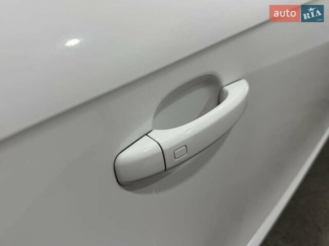 Белый Ауди А4, объемом двигателя 1.98 л и пробегом 112 тыс. км за 14700 $, фото 20 на Automoto.ua