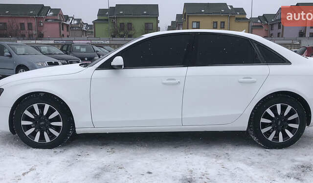 Білий Ауді А4, об'ємом двигуна 2 л та пробігом 157 тис. км за 12000 $, фото 8 на Automoto.ua