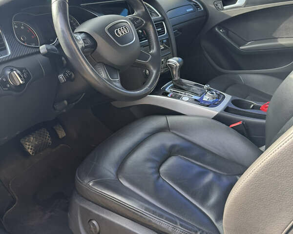 Білий Ауді А4, об'ємом двигуна 2 л та пробігом 204 тис. км за 11000 $, фото 10 на Automoto.ua