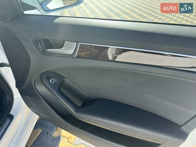 Белый Ауди А4, объемом двигателя 1.98 л и пробегом 102 тыс. км за 14000 $, фото 30 на Automoto.ua