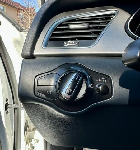 Белый Ауди А4, объемом двигателя 1.98 л и пробегом 151 тыс. км за 13999 $, фото 51 на Automoto.ua