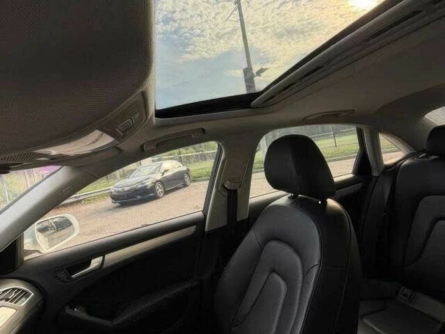 Білий Ауді А4, об'ємом двигуна 2 л та пробігом 126 тис. км за 3900 $, фото 11 на Automoto.ua