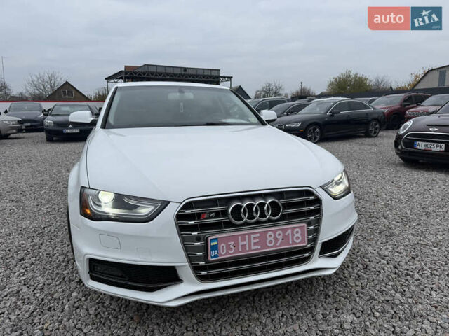 Белый Ауди А4, объемом двигателя 2 л и пробегом 188 тыс. км за 12999 $, фото 7 на Automoto.ua