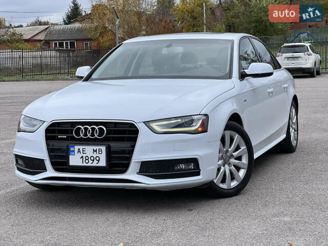 Белый Ауди А4, объемом двигателя 2 л и пробегом 162 тыс. км за 12500 $, фото 3 на Automoto.ua