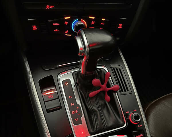 Белый Ауди А4, объемом двигателя 1.98 л и пробегом 241 тыс. км за 12500 $, фото 28 на Automoto.ua