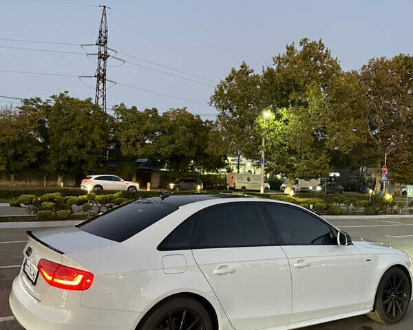 Білий Ауді А4, об'ємом двигуна 1.98 л та пробігом 127 тис. км за 15500 $, фото 6 на Automoto.ua