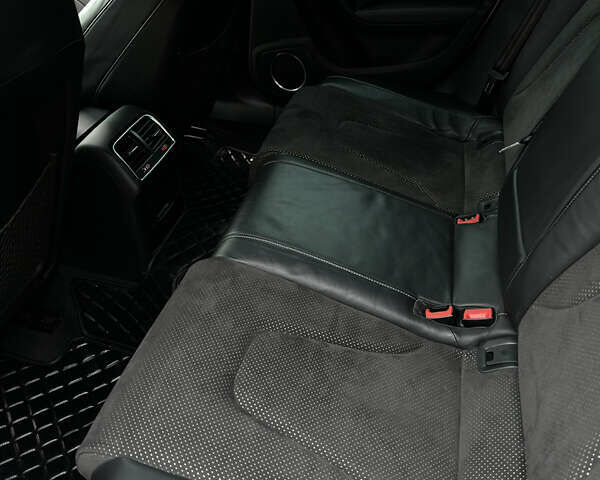 Белый Ауди А4, объемом двигателя 2 л и пробегом 171 тыс. км за 14500 $, фото 11 на Automoto.ua