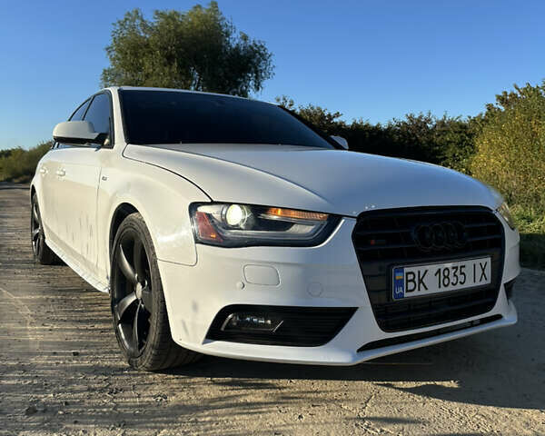 Белый Ауди А4, объемом двигателя 1.98 л и пробегом 154 тыс. км за 13999 $, фото 1 на Automoto.ua