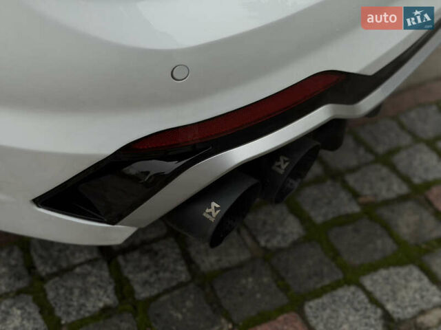 Белый Ауди А4, объемом двигателя 1.98 л и пробегом 145 тыс. км за 19900 $, фото 8 на Automoto.ua