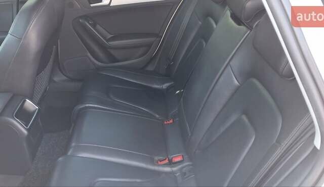 Белый Ауди А4, объемом двигателя 2 л и пробегом 122 тыс. км за 15100 $, фото 24 на Automoto.ua