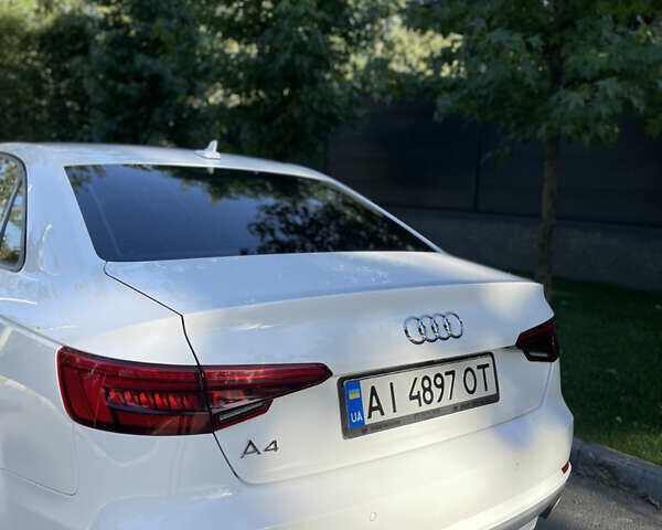 Білий Ауді А4, об'ємом двигуна 1.98 л та пробігом 160 тис. км за 17000 $, фото 10 на Automoto.ua