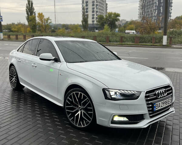 Белый Ауди А4, объемом двигателя 1.98 л и пробегом 138 тыс. км за 15300 $, фото 1 на Automoto.ua