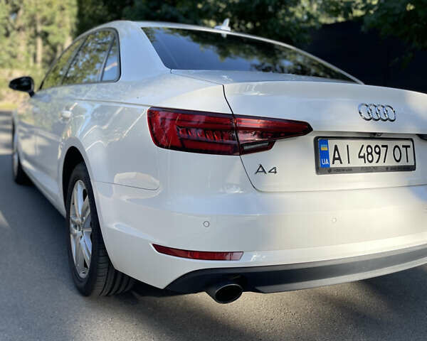 Білий Ауді А4, об'ємом двигуна 1.98 л та пробігом 160 тис. км за 17000 $, фото 18 на Automoto.ua