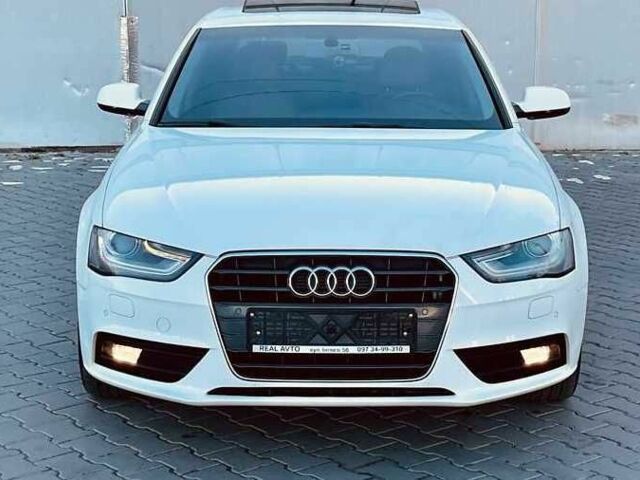 Белый Ауди А4, объемом двигателя 2 л и пробегом 143 тыс. км за 12700 $, фото 2 на Automoto.ua