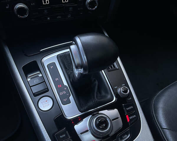 Ауди А4 2015 в Мукачеве на Automoto.ua Белый Ауди А4, объемом двигателя 1.98 л и пробегом 228 тыс. км за 14500 $, фото 17 на Automoto.ua