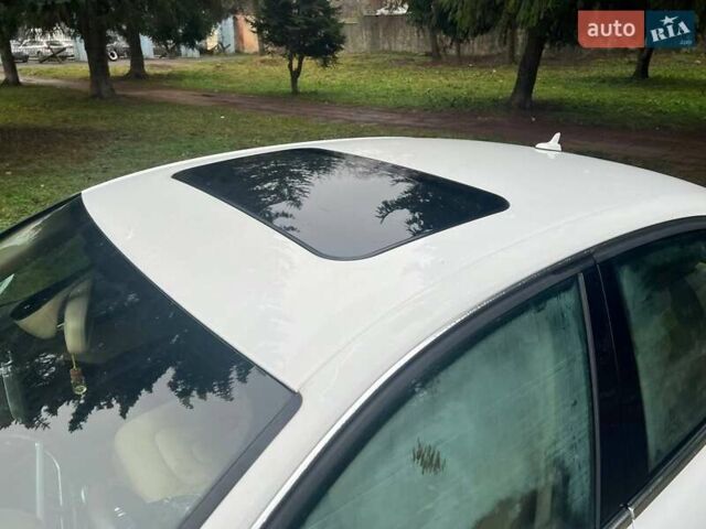 Белый Ауди А4, объемом двигателя 1.98 л и пробегом 175 тыс. км за 14500 $, фото 6 на Automoto.ua