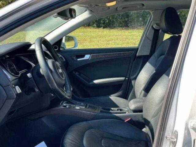 Білий Ауді А4, об'ємом двигуна 2 л та пробігом 134 тис. км за 8200 $, фото 8 на Automoto.ua