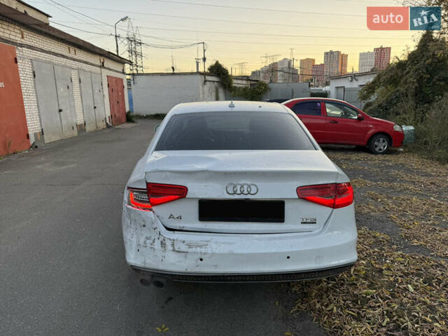 Ауди А4 2015 в Киеве на Automoto.ua Белый Ауди А4, объемом двигателя 1.98 л и пробегом 280 тыс. км за 8200 $, фото 3 на Automoto.ua