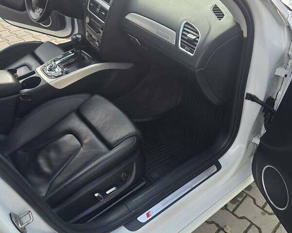 Білий Ауді А4, об'ємом двигуна 1.98 л та пробігом 200 тис. км за 10900 $, фото 17 на Automoto.ua