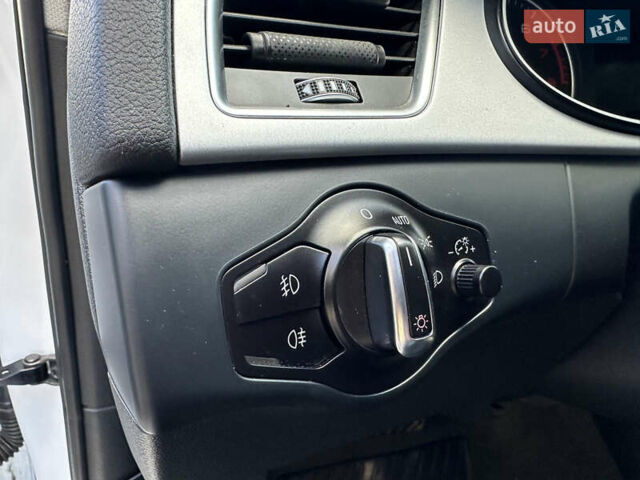 Білий Ауді А4, об'ємом двигуна 2 л та пробігом 202 тис. км за 12999 $, фото 36 на Automoto.ua