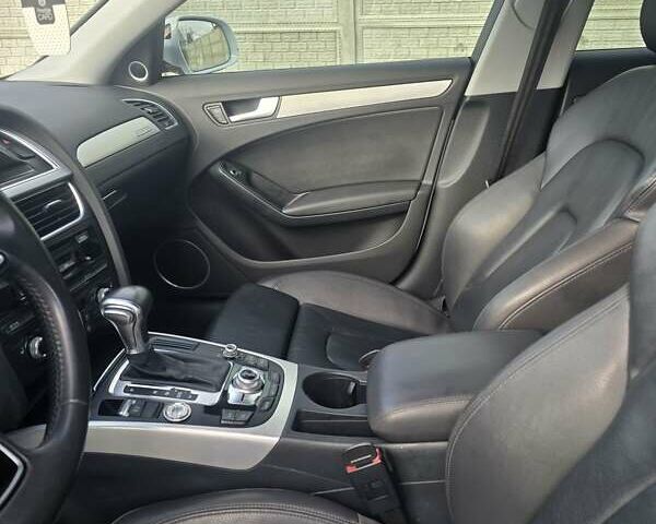 Білий Ауді А4, об'ємом двигуна 1.98 л та пробігом 200 тис. км за 10900 $, фото 7 на Automoto.ua