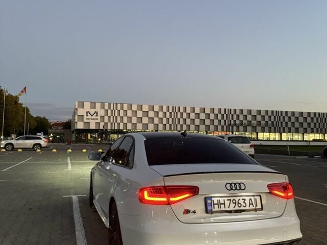 Білий Ауді А4, об'ємом двигуна 2 л та пробігом 128 тис. км за 14500 $, фото 3 на Automoto.ua