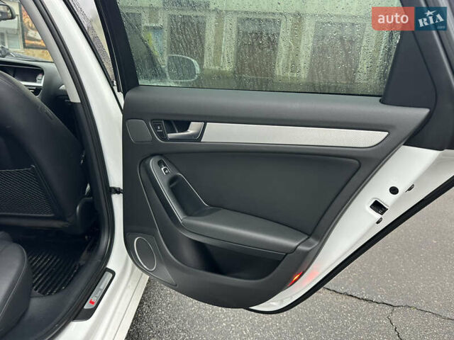 Білий Ауді А4, об'ємом двигуна 2 л та пробігом 202 тис. км за 12999 $, фото 19 на Automoto.ua