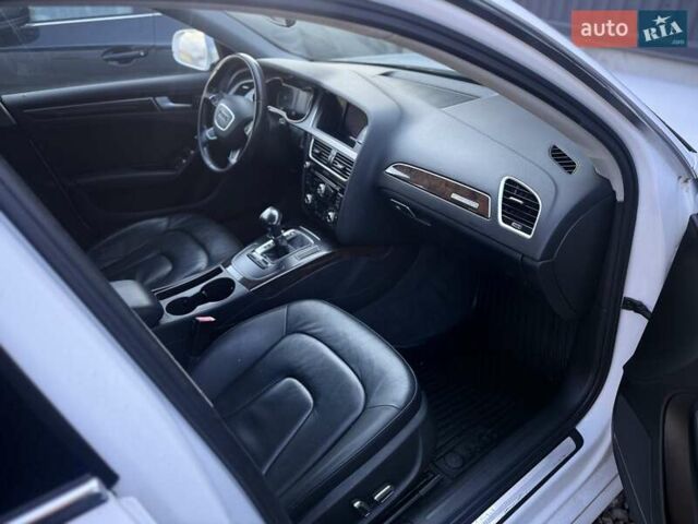 Ауди А4 2015 в Львове на Automoto.ua Белый Ауди А4, объемом двигателя 2 л и пробегом 243 тыс. км за 7700 $, фото 28 на Automoto.ua