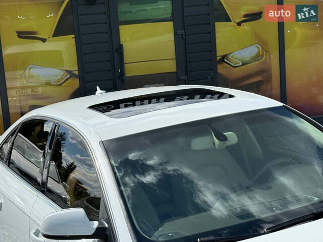 Білий Ауді А4, об'ємом двигуна 1.98 л та пробігом 173 тис. км за 12999 $, фото 15 на Automoto.ua