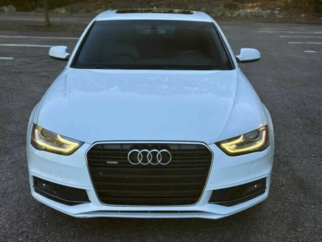 Белый Ауди А4, объемом двигателя 2 л и пробегом 73 тыс. км за 3800 $, фото 1 на Automoto.ua