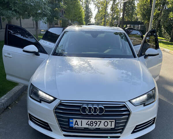 Білий Ауді А4, об'ємом двигуна 1.98 л та пробігом 160 тис. км за 17000 $, фото 16 на Automoto.ua