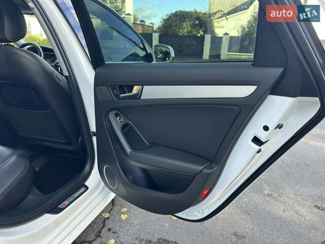 Белый Ауди А4, объемом двигателя 2 л и пробегом 202 тыс. км за 14800 $, фото 42 на Automoto.ua