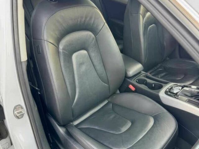 Білий Ауді А4, об'ємом двигуна 2 л та пробігом 76 тис. км за 6500 $, фото 12 на Automoto.ua