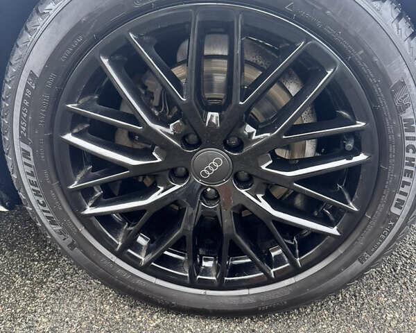 Белый Ауди А4, объемом двигателя 1.97 л и пробегом 183 тыс. км за 16500 $, фото 11 на Automoto.ua