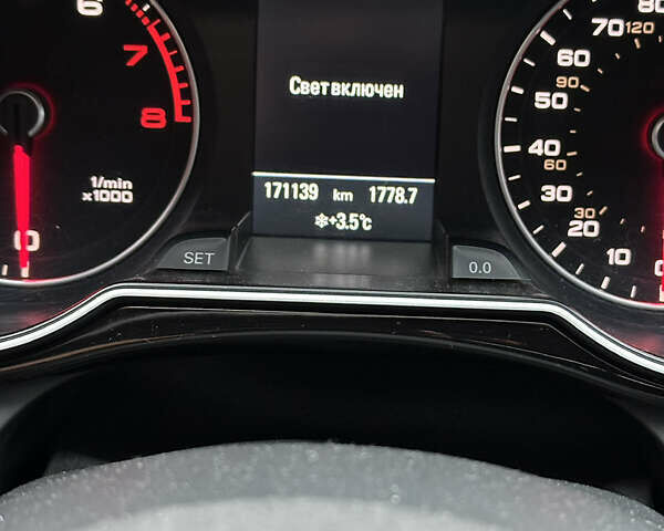 Белый Ауди А4, объемом двигателя 2 л и пробегом 171 тыс. км за 14500 $, фото 10 на Automoto.ua