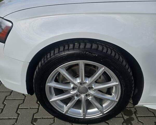 Білий Ауді А4, об'ємом двигуна 1.98 л та пробігом 200 тис. км за 10900 $, фото 16 на Automoto.ua