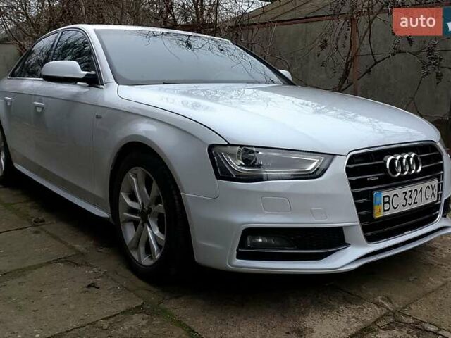 Білий Ауді А4, об'ємом двигуна 2 л та пробігом 180 тис. км за 13200 $, фото 10 на Automoto.ua