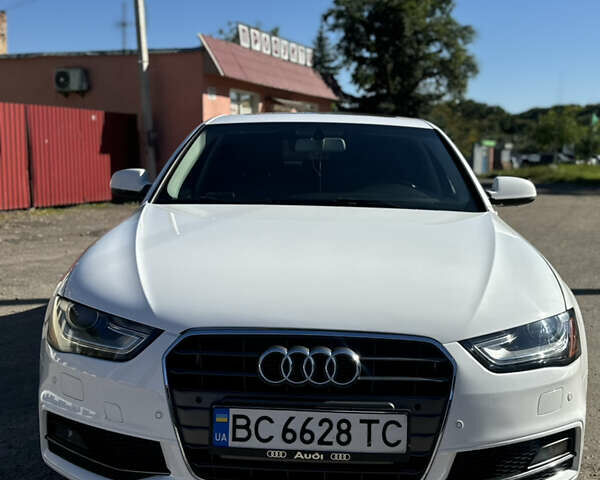 Білий Ауді А4, об'ємом двигуна 2 л та пробігом 205 тис. км за 12500 $, фото 1 на Automoto.ua