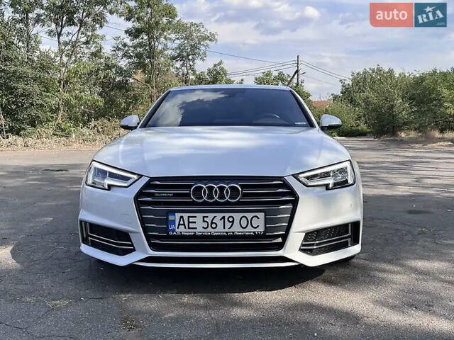 Белый Ауди А4, объемом двигателя 1.98 л и пробегом 89 тыс. км за 25000 $, фото 1 на Automoto.ua