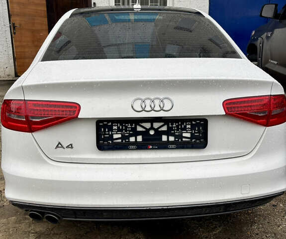 Белый Ауди А4, объемом двигателя 2 л и пробегом 148 тыс. км за 8500 $, фото 11 на Automoto.ua