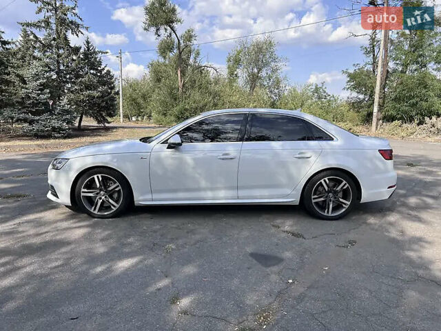 Белый Ауди А4, объемом двигателя 1.98 л и пробегом 89 тыс. км за 25000 $, фото 4 на Automoto.ua