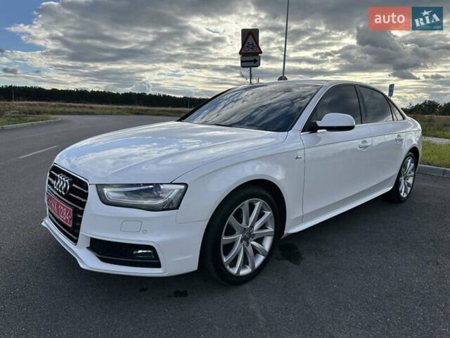 Белый Ауди А4, объемом двигателя 2 л и пробегом 92 тыс. км за 16500 $, фото 2 на Automoto.ua