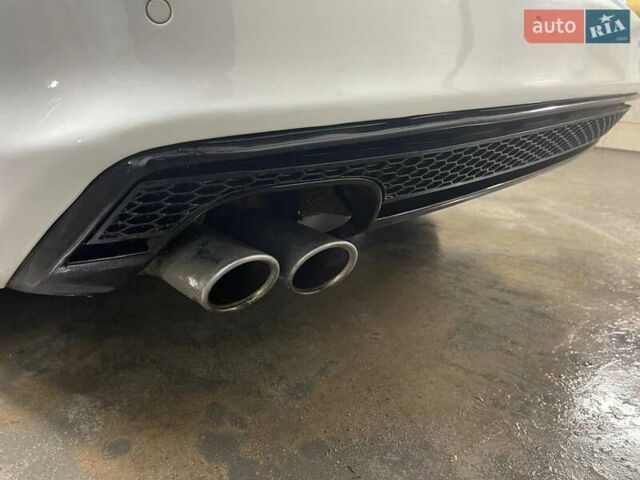 Белый Ауди А4, объемом двигателя 1.97 л и пробегом 193 тыс. км за 16000 $, фото 19 на Automoto.ua