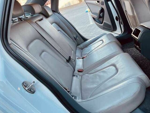 Белый Ауди А4, объемом двигателя 2 л и пробегом 143 тыс. км за 12700 $, фото 13 на Automoto.ua