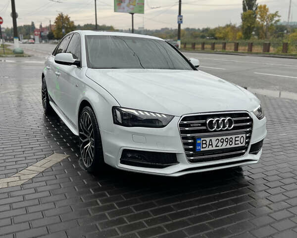 Белый Ауди А4, объемом двигателя 1.98 л и пробегом 138 тыс. км за 15300 $, фото 4 на Automoto.ua
